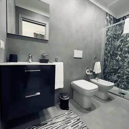 Bed & Breakfast Diaz House Airport *